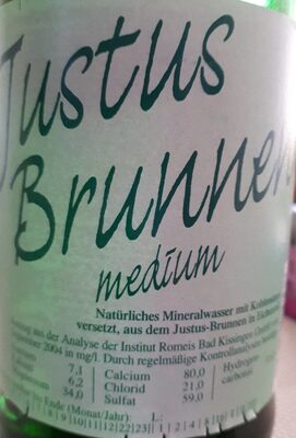 Justus Brunnen Mineralwasser Medium - Produkt