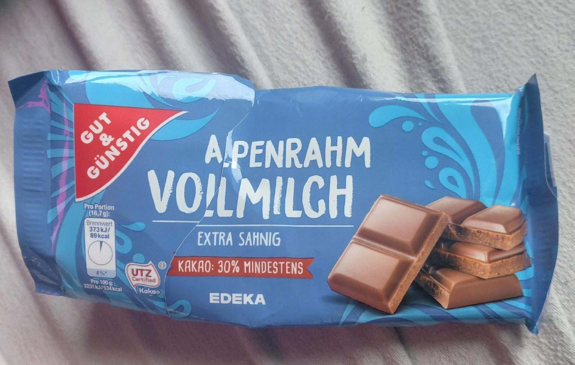 Alpenrahm Vollmilch - extra sahnig - Producto - de