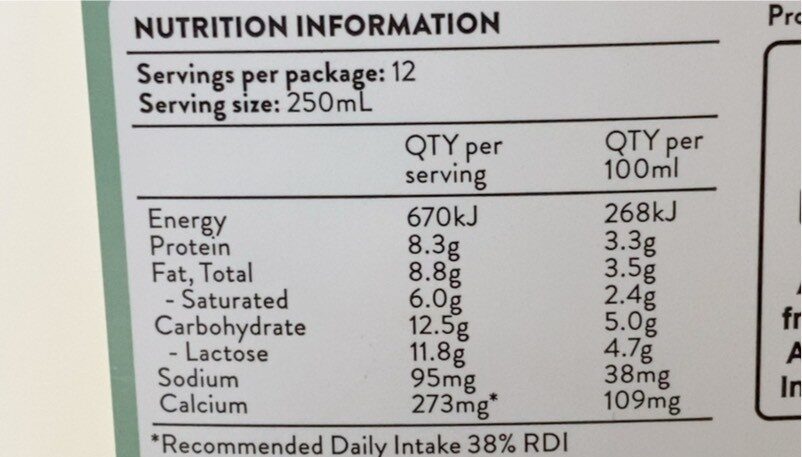 Geelong dairy full cream milk - Nutrition facts