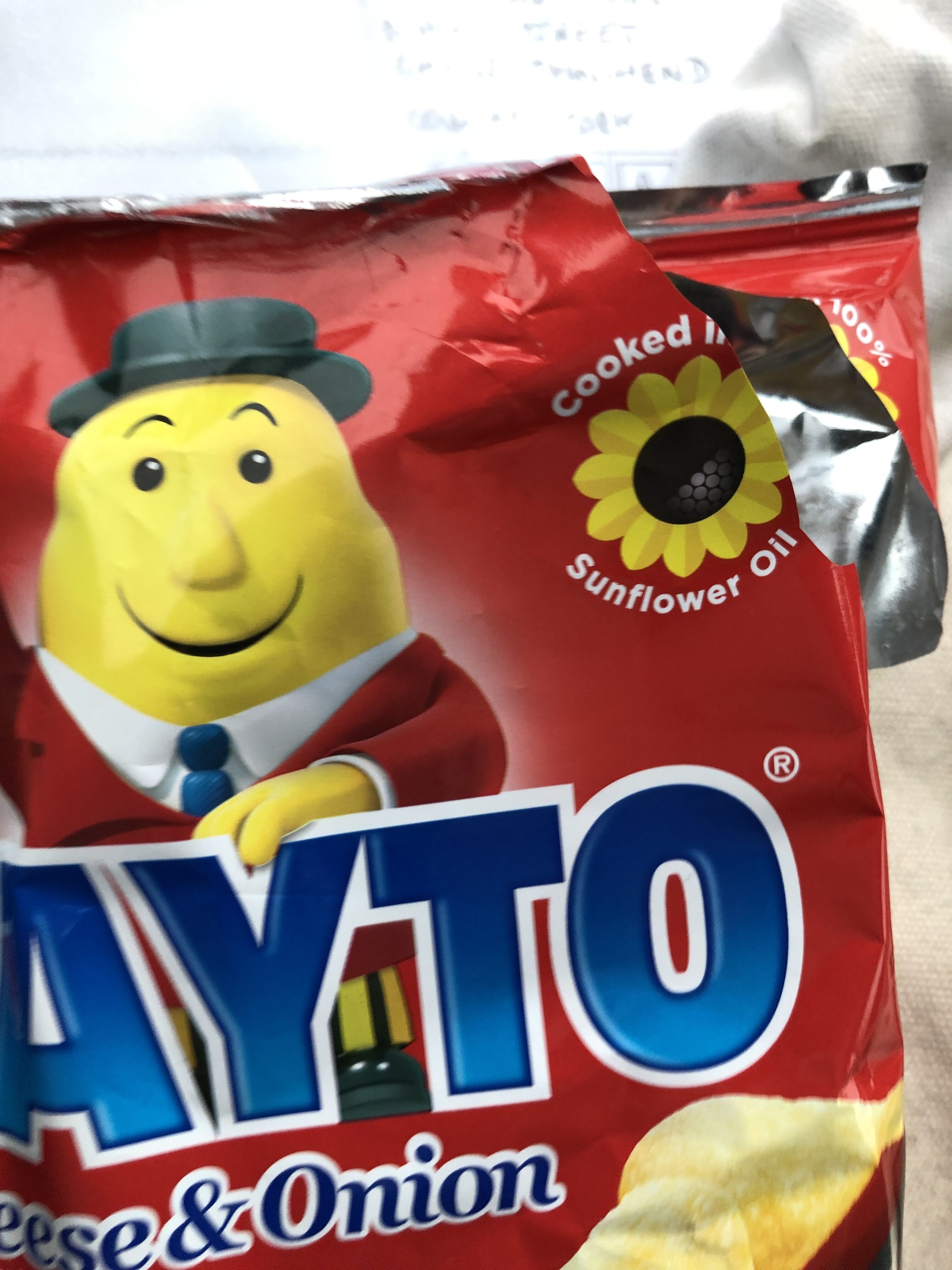 Tayto Cheese & Onion Crisps - Produit - en