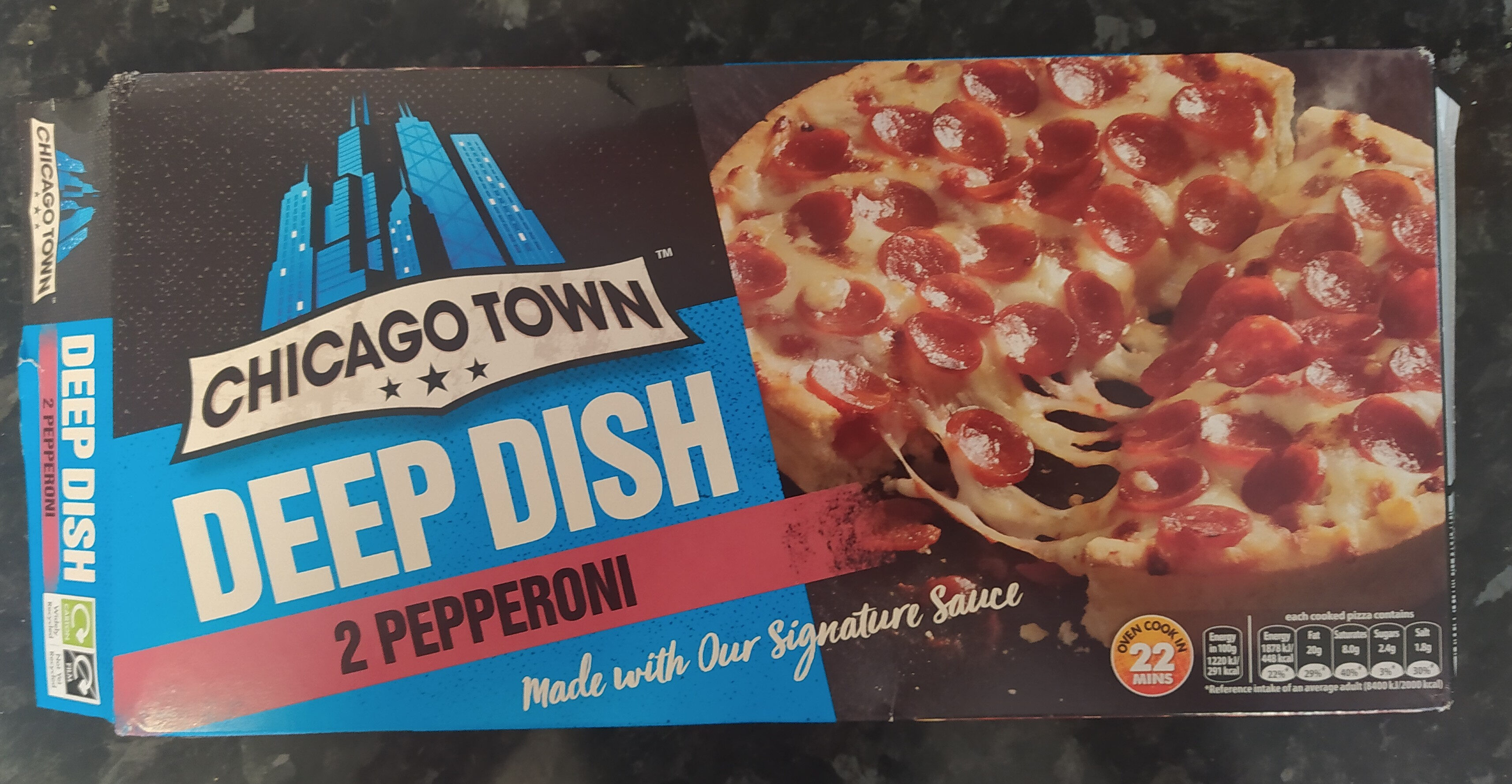 2 Deep Dish Pepperoni Pizzas - Produit - en