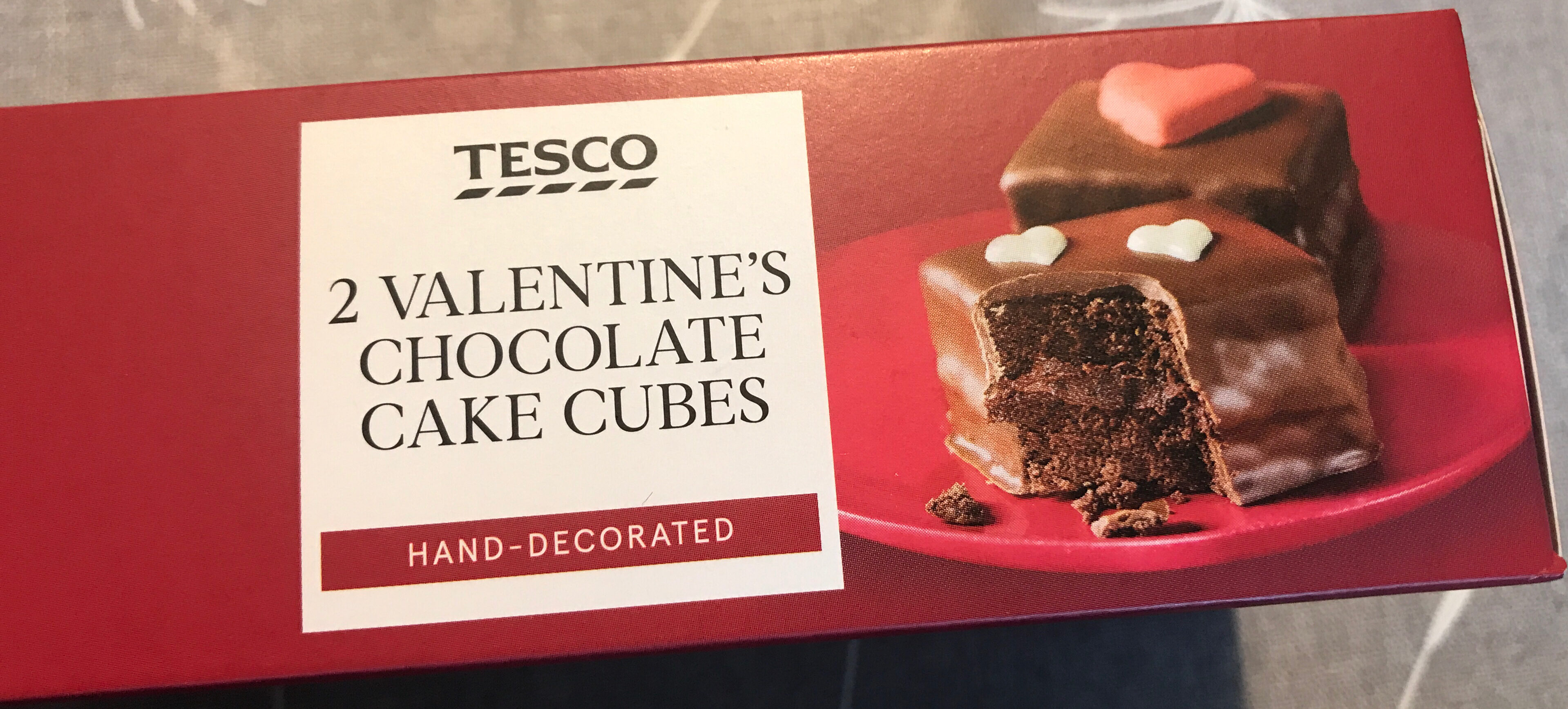Valentine’s chocolate cake cube - Produkt - en