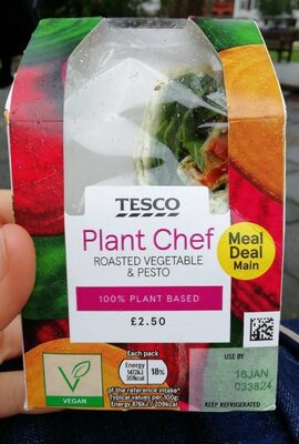 Tesco Plant Chef Roasted Vegetable & Pesto Wrap - Producto