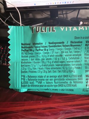 Chocolate Salted Caramel Flavour Vitamin & Protein Bar - Informació nutricional - fr
