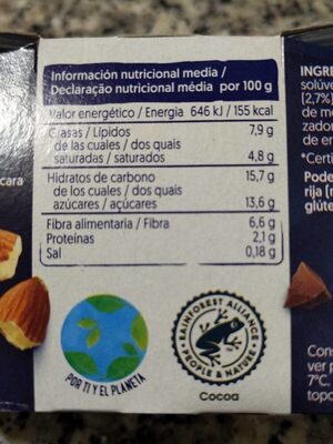 Mousse vegetal de chocolate con almendras - Nutrition facts - es