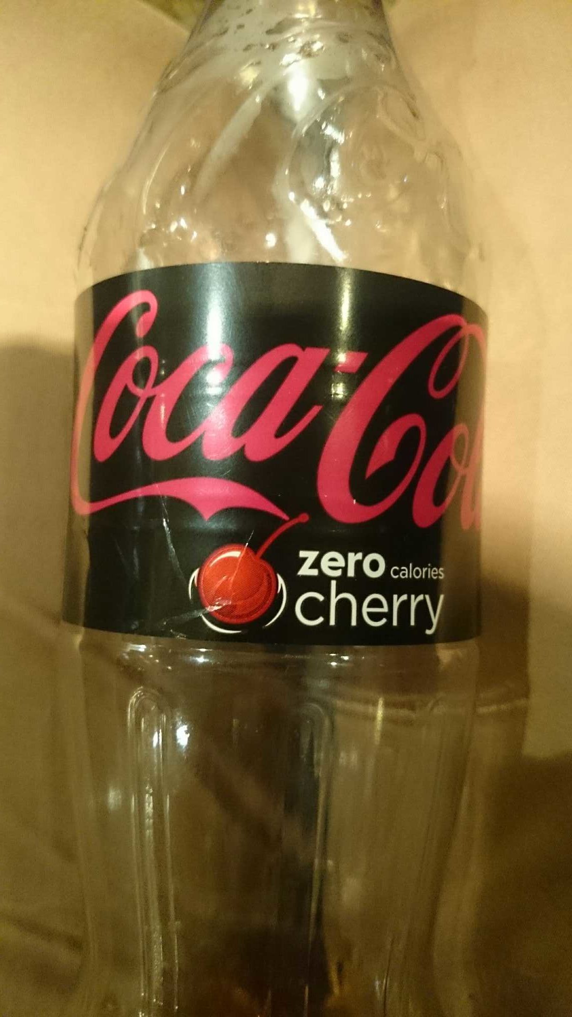 Coca Cola Zero Cherry - Produkt - en