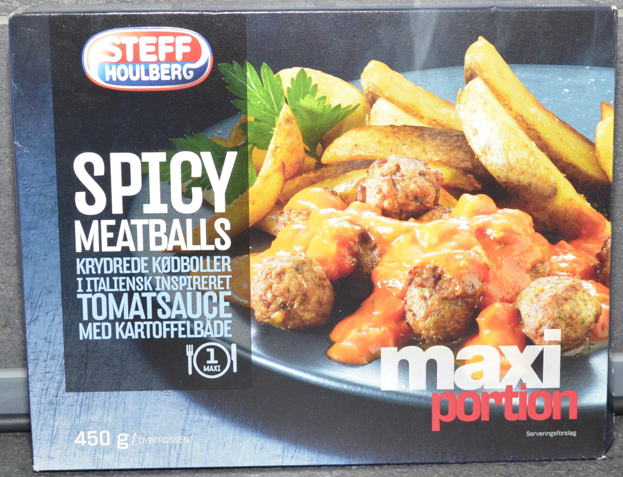 Spicy meatballs krydrede kødboller i italiensk inspireret tomatsauce med kartoffelbåde - Produit - en