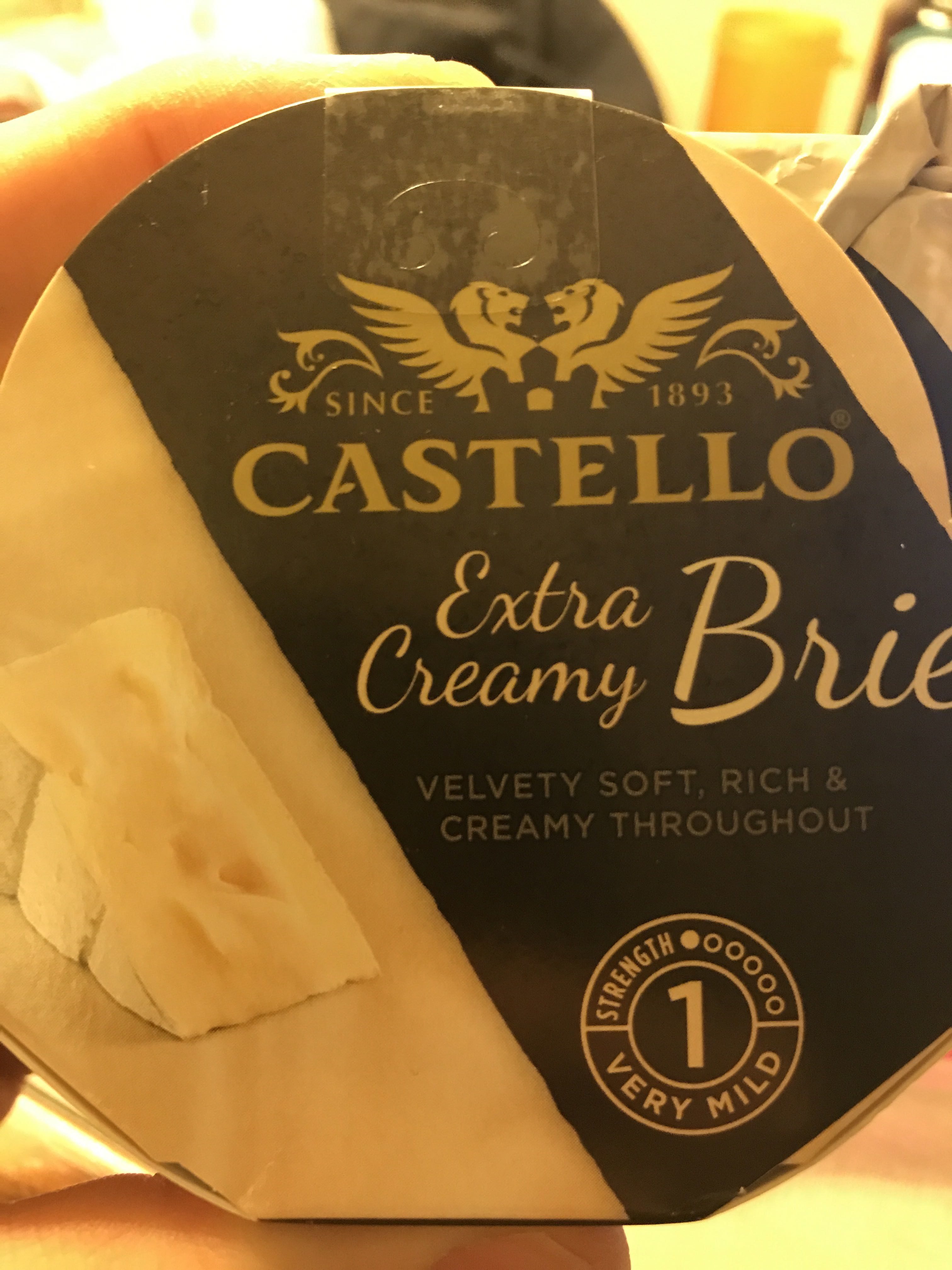 Extra creamy brie - Product