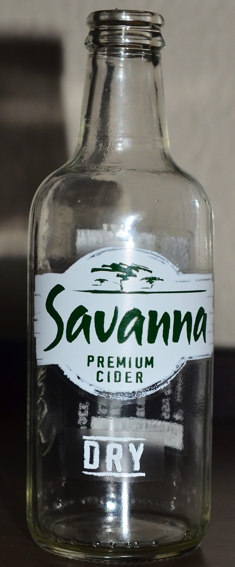 Savanna Dry Premium 330Ml - Product