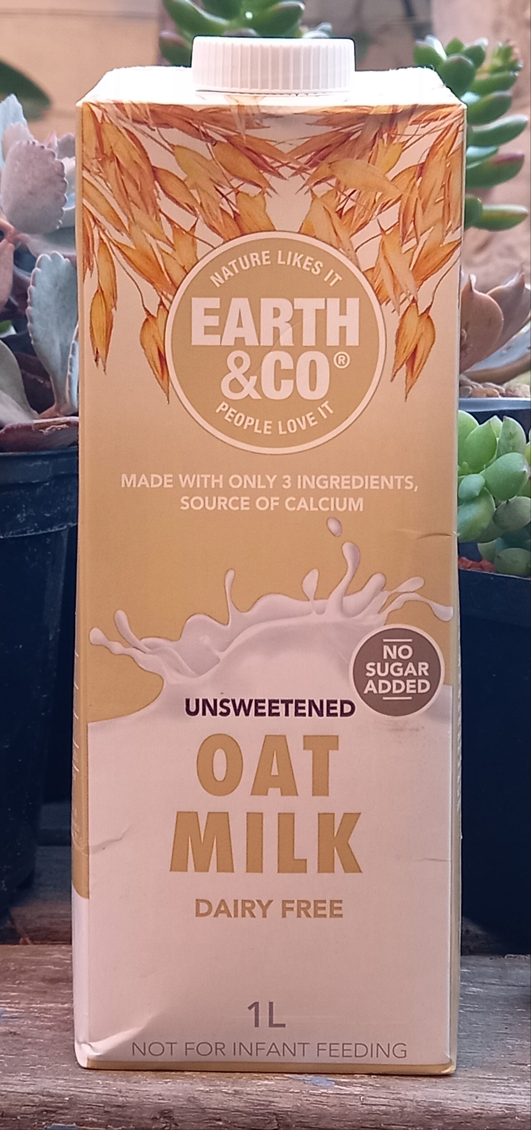 Unsweetened Oat Milk - Product