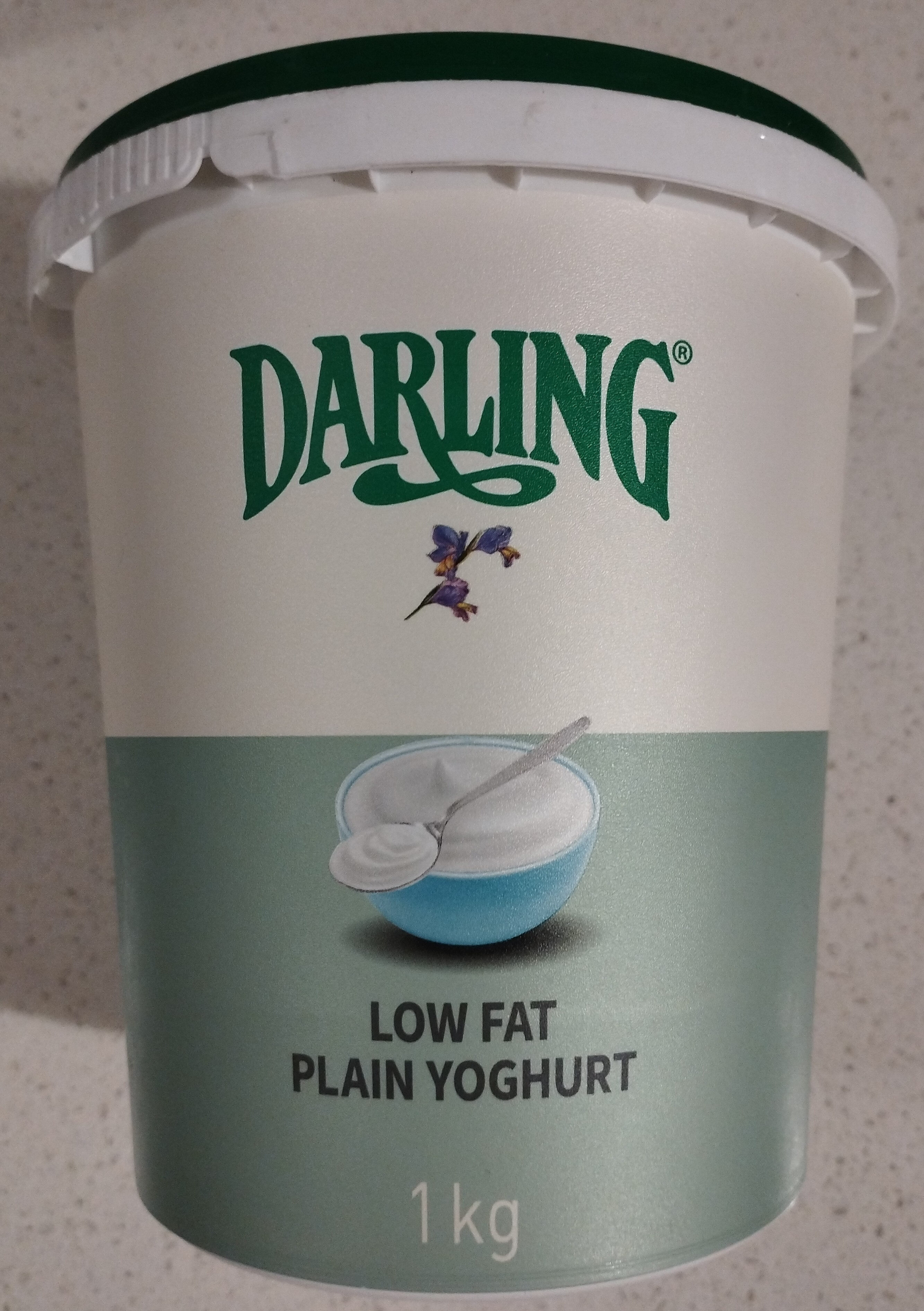 Low fat plain yoghurt - Product - en
