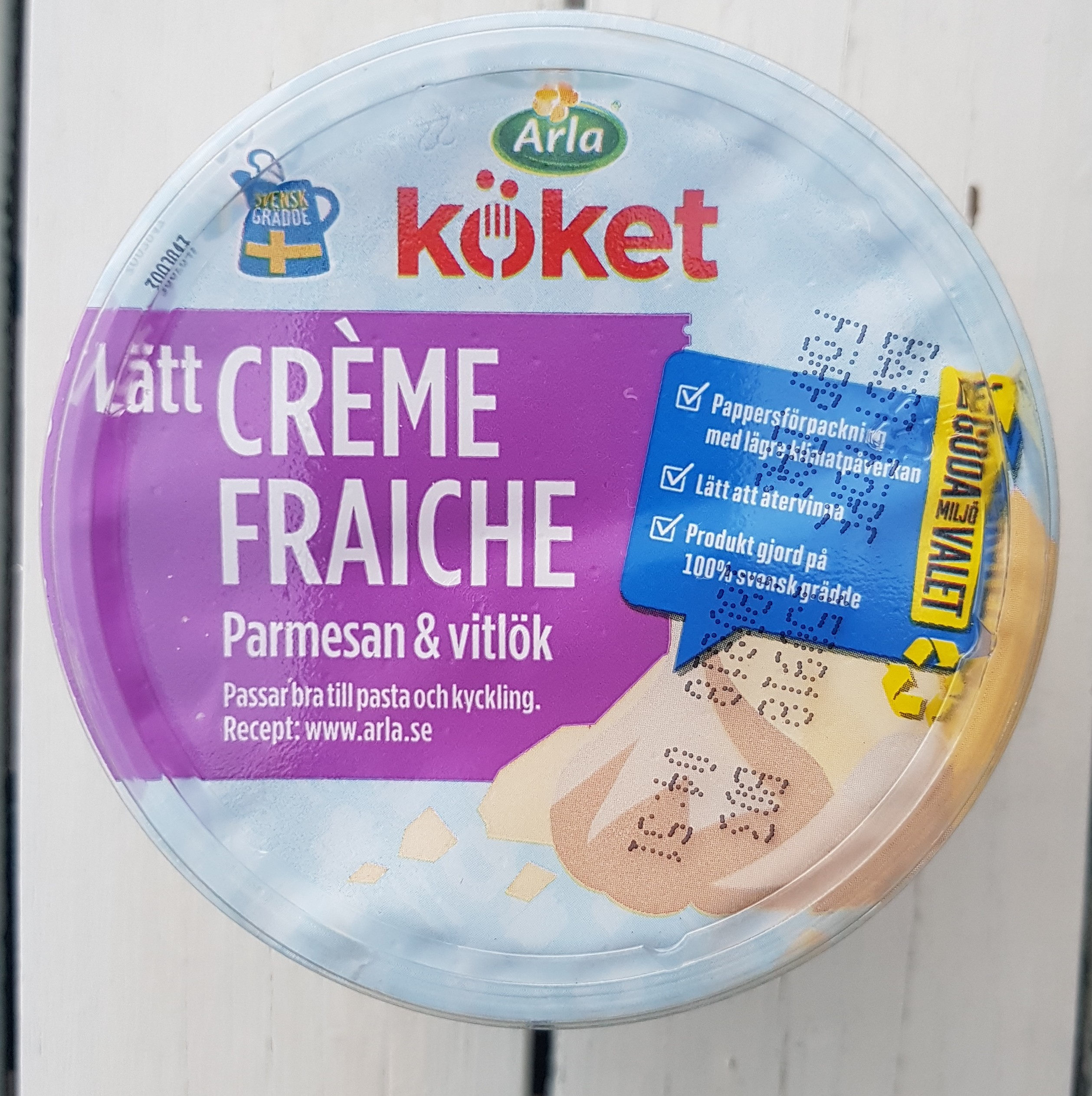 lätt crème fraîche parmesan & vitlök - Produkt