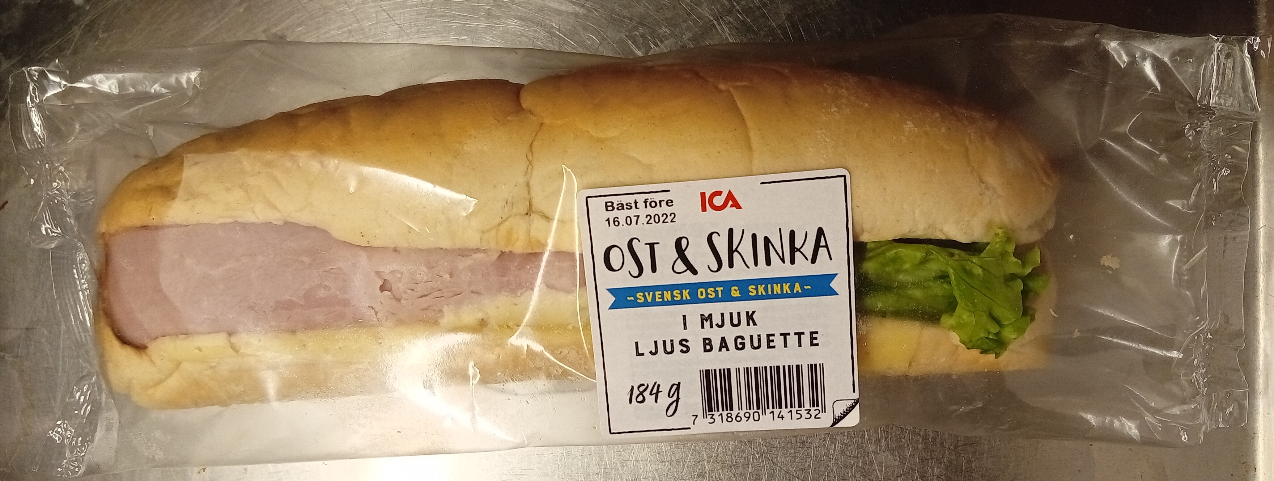 ICA Ost & skinka i mjuk ljus baguette - Produkt
