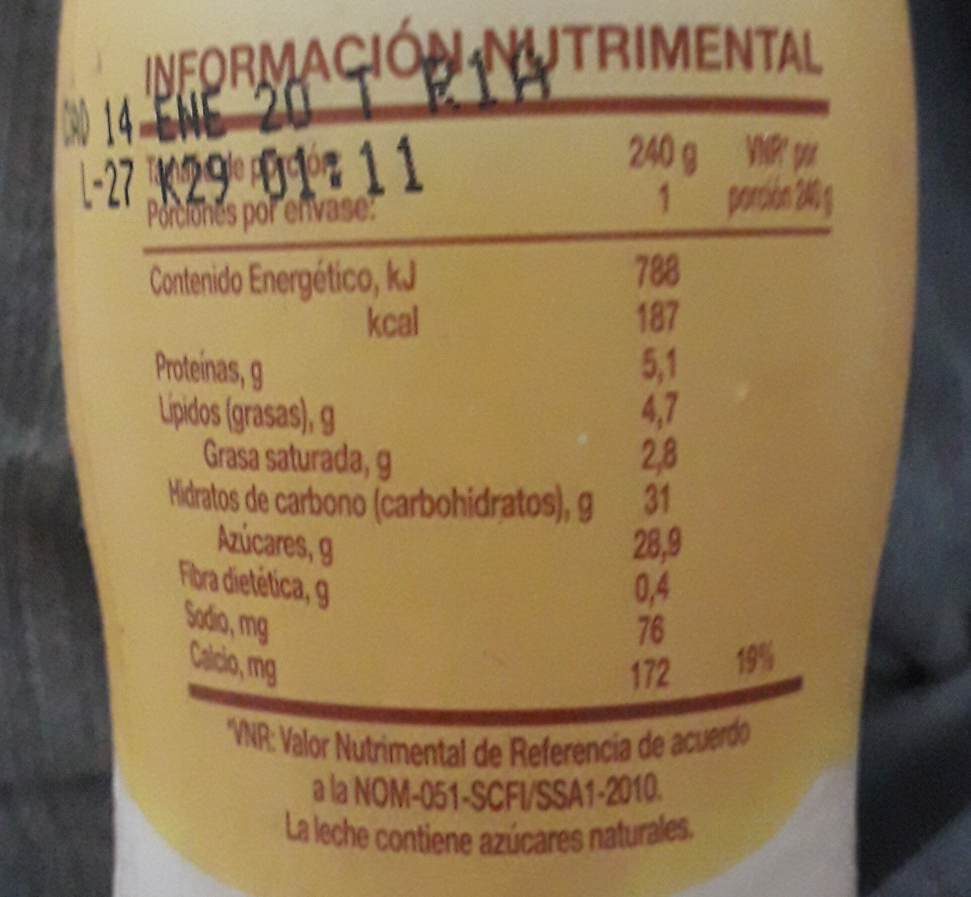 licuado de yoghurt c/ FRUTA NUEZ - Información nutricional