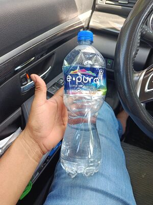 Agua de litro epura