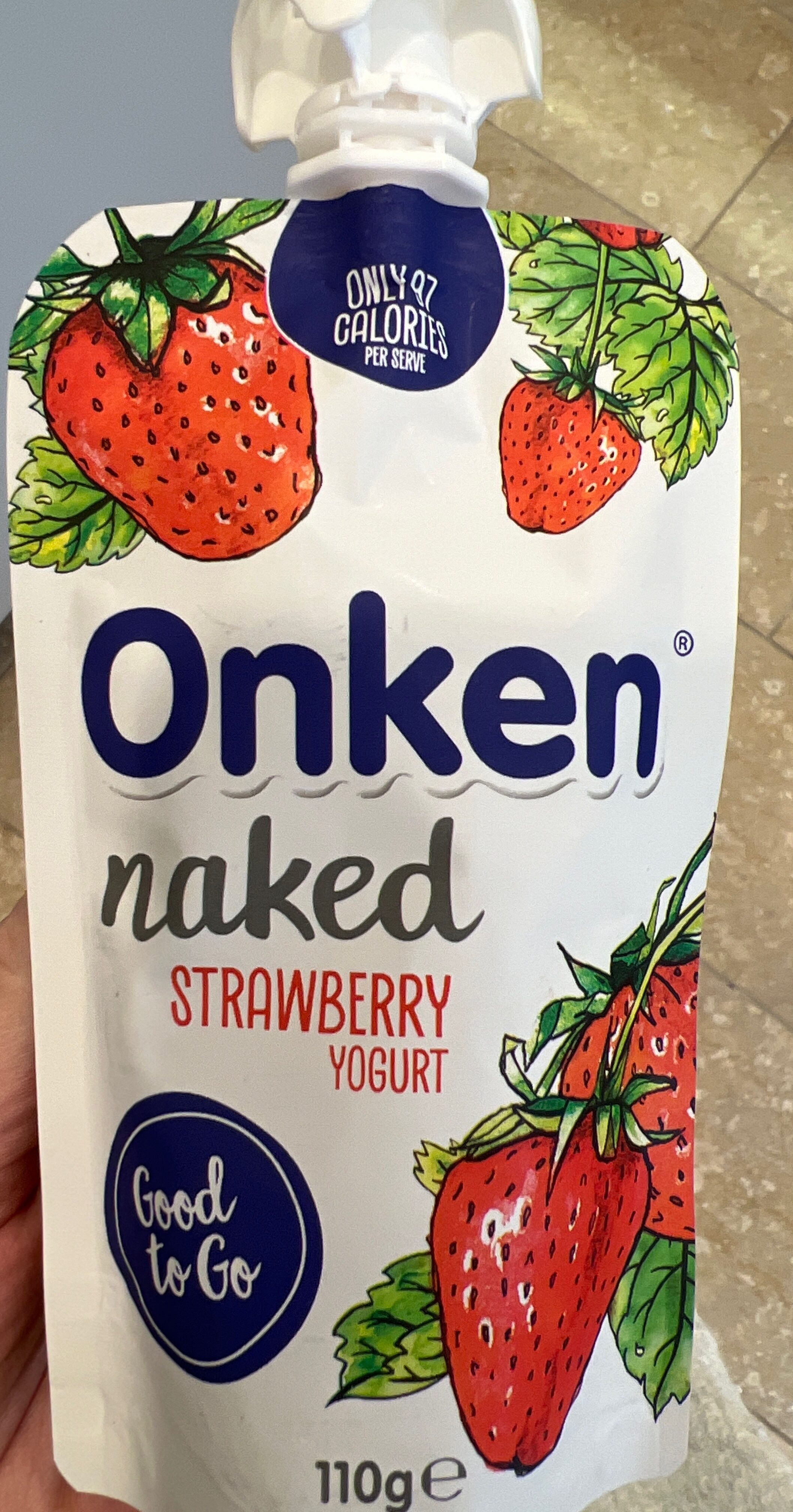 Naked strawberry yogurt - Produit - en