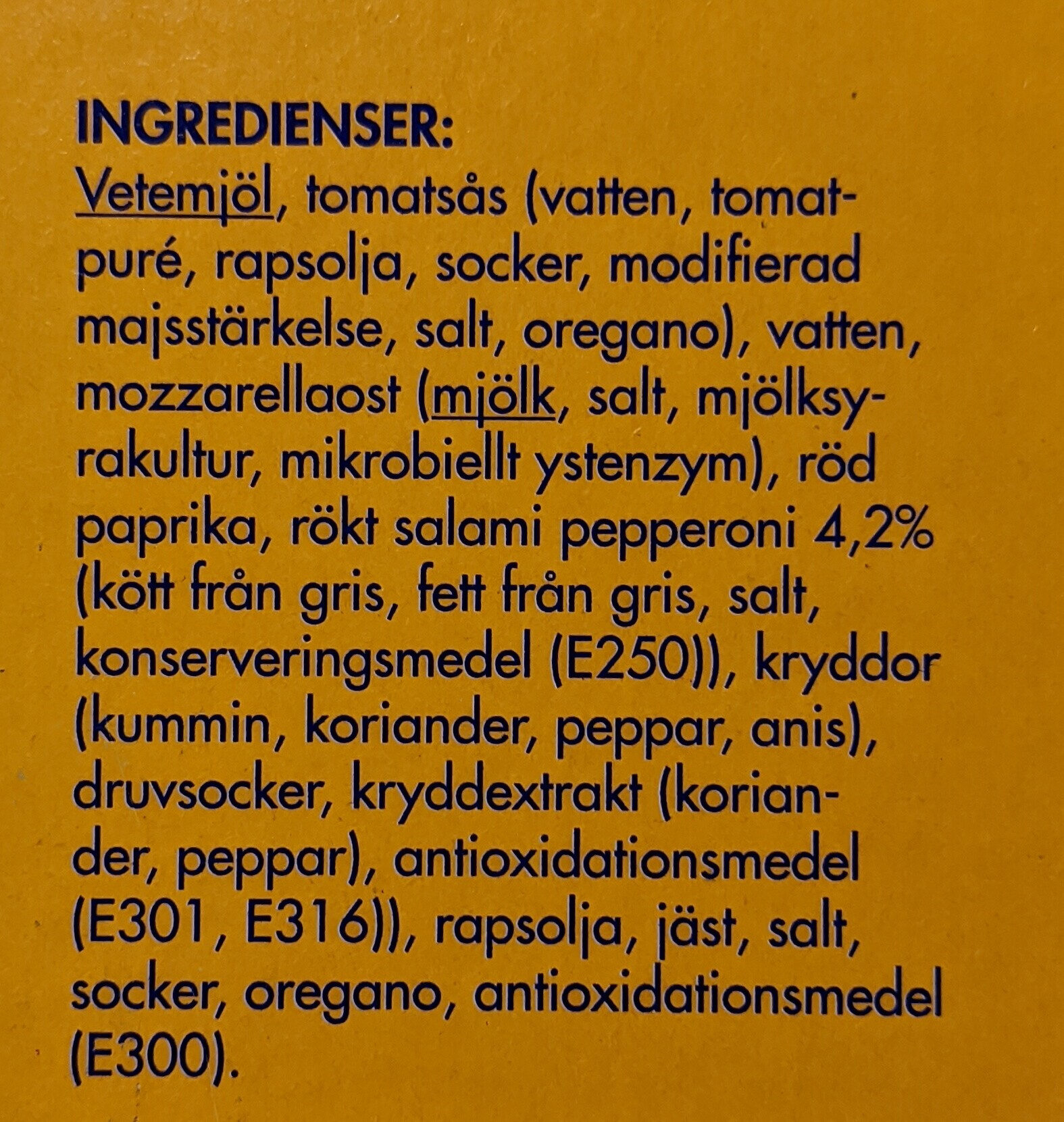 Pizza Salami - Djupfryst - Ingredienser