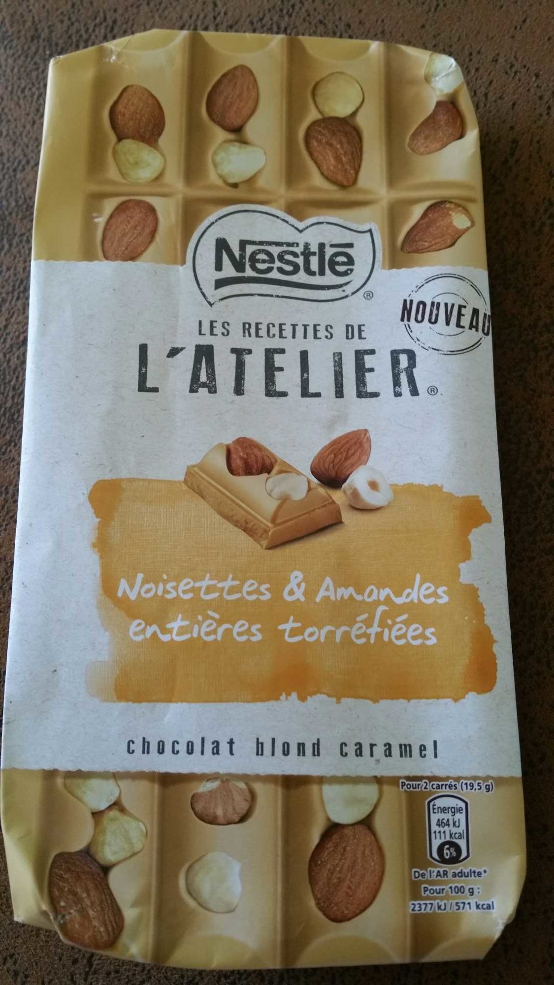 Les recettes de l'atelier - chocolat blond caramel - noisettes - Product - fr