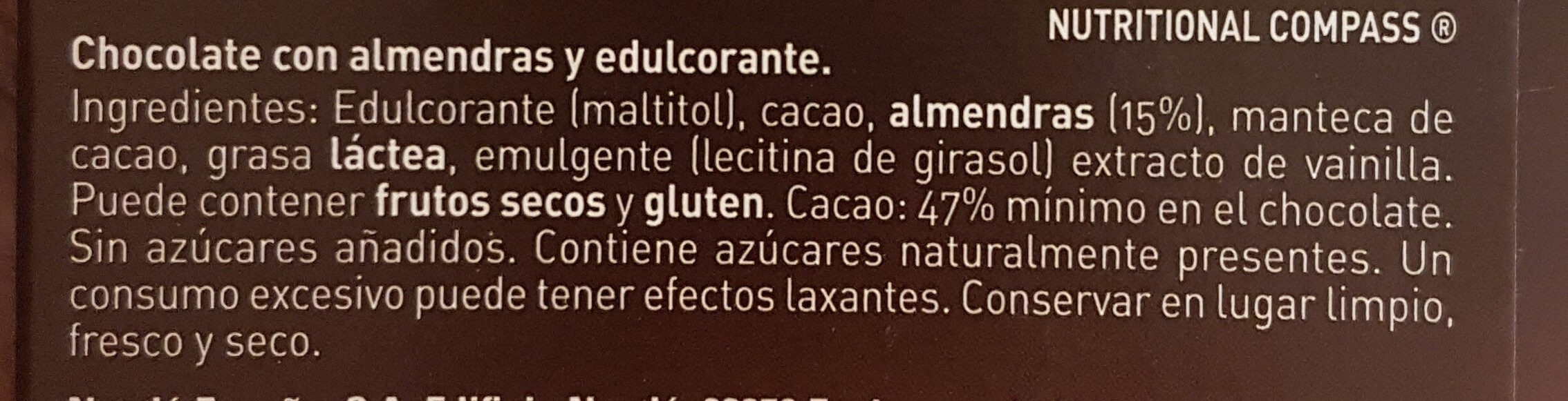 Chocolate negro sin azúcares almendras - المكونات - es