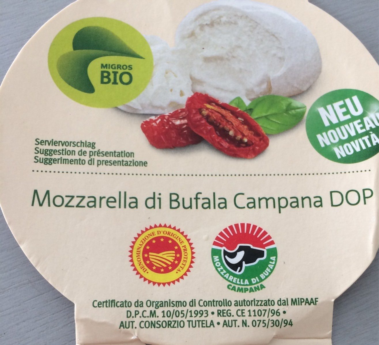 Mozzarella di bufala - Produkt - fr