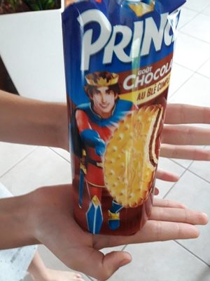 Prince - Biscuits fourrés goût chocolat - Nährwertangaben - fr