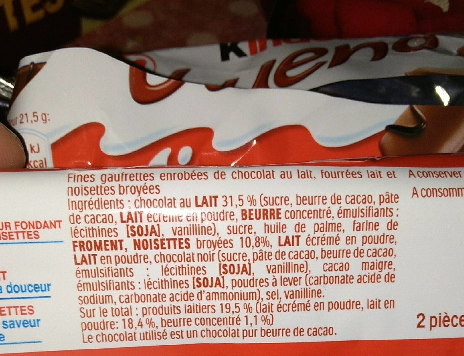 Barre Chocolatée Kinder Bueno Chocolat au Lait x3 - 129g - Tableau nutritionnel