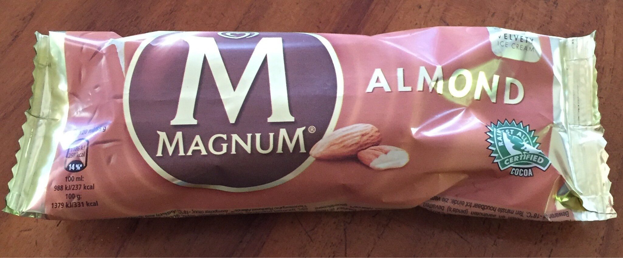 Magnum Ice Cream Lolly ALMOND 120 ML - Produkt