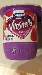 Yogurt Vitasnella Zero Grassi Fragola in Pezzi - Prodotto - en