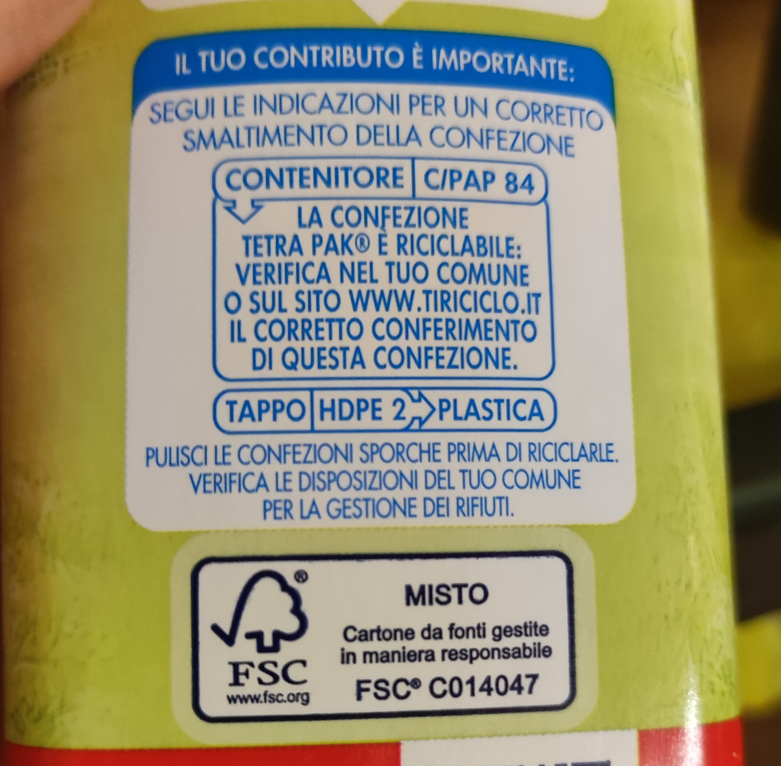 Latte uht a lunga conservazione parzialmente scremato - Istruzioni per il riciclaggio e/o informazioni sull'imballaggio