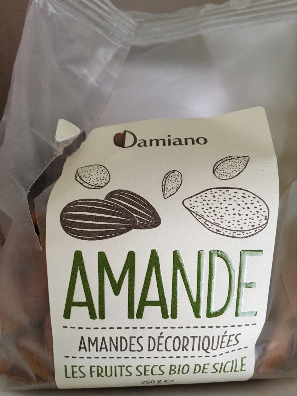 Amandes Decortiquees - Product - fr