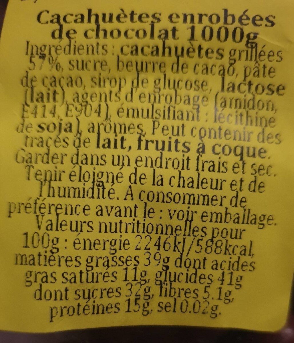 Cacahuètes enrobées de chocolat - Nährwertangaben - fr