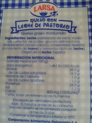 Queso con leche de pastoreo - Nutrition facts - es