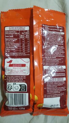 Cacahuètes enrobées goût paprika - Ingredients - fr