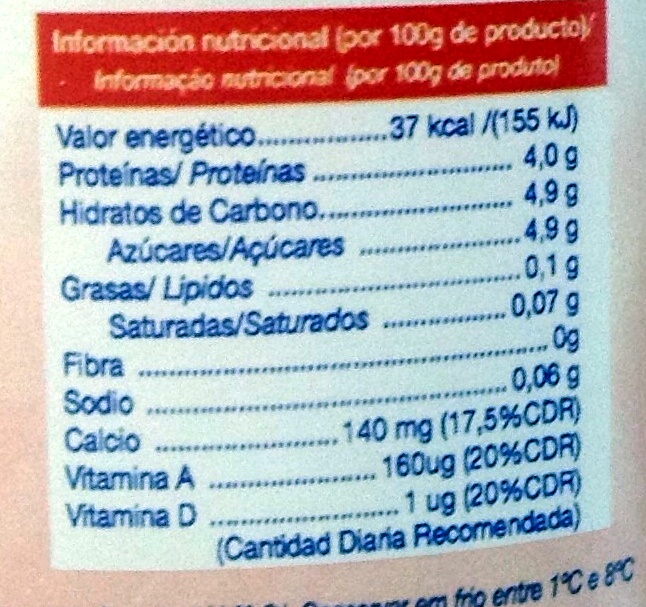 Yogur Desnatado sabor a Fresa con vitaminas A y D - Informació nutricional - es