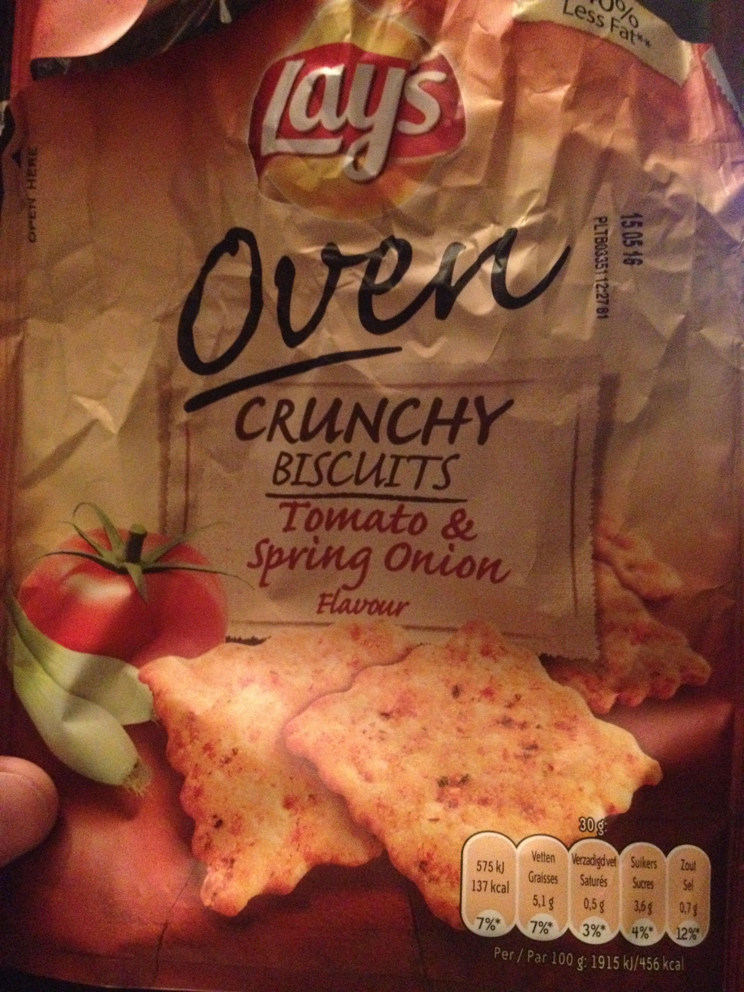 Lay's Oven Crunchy Bisc. Tomato&spring Onion 100g - Product - fr
