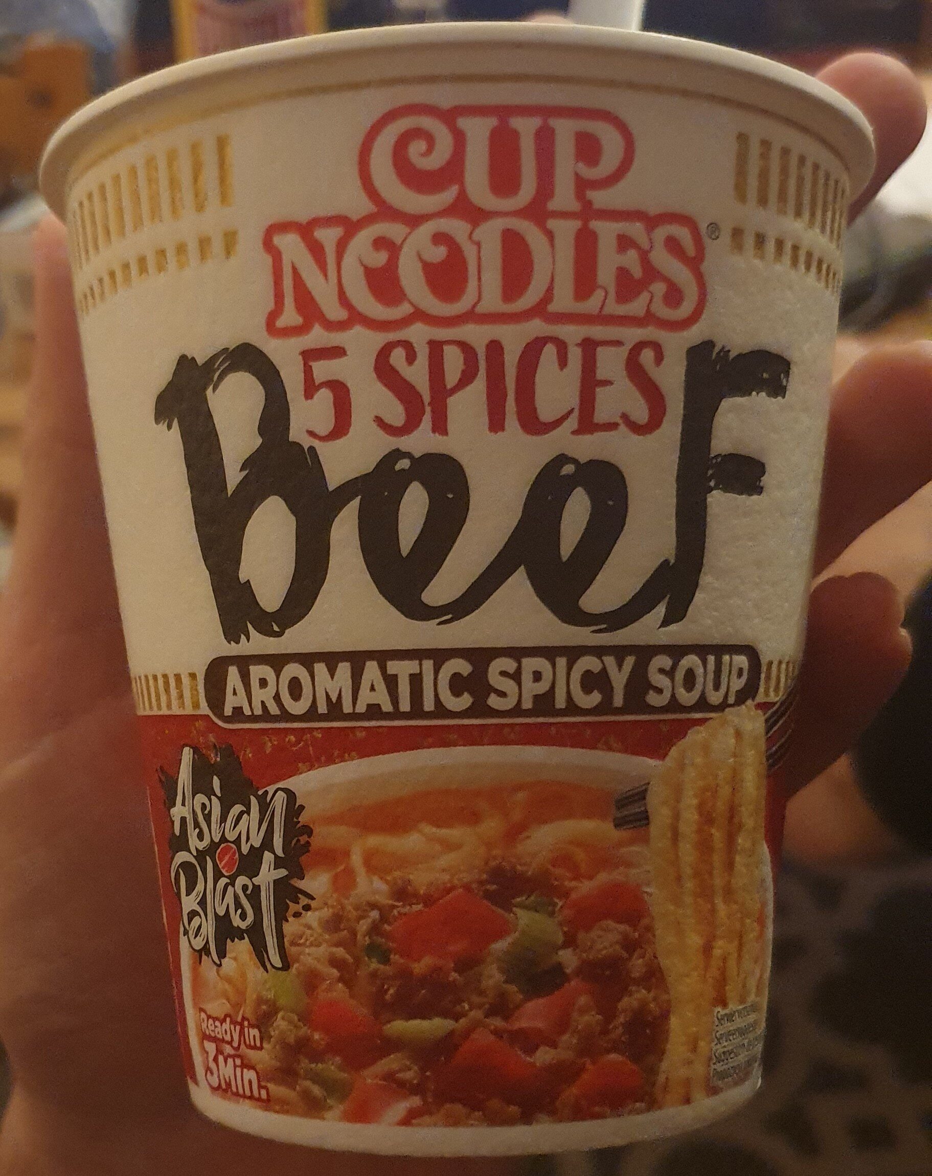 Cup Noodles 5 Spices Beef - Produkt