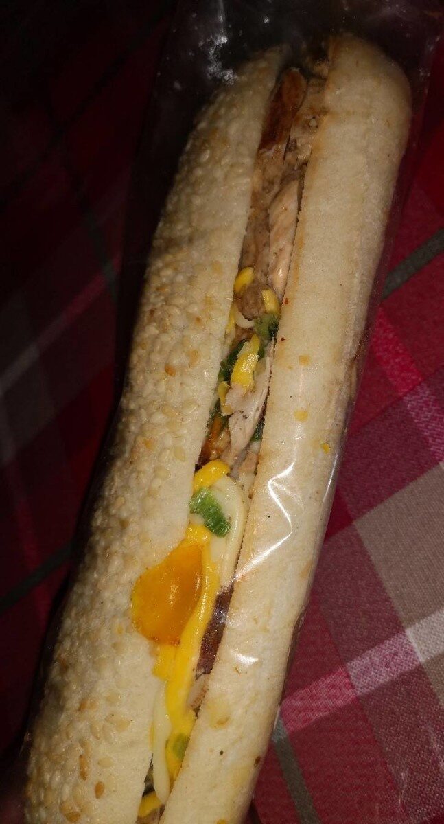 Sandwich au poulet - نتاج - fr
