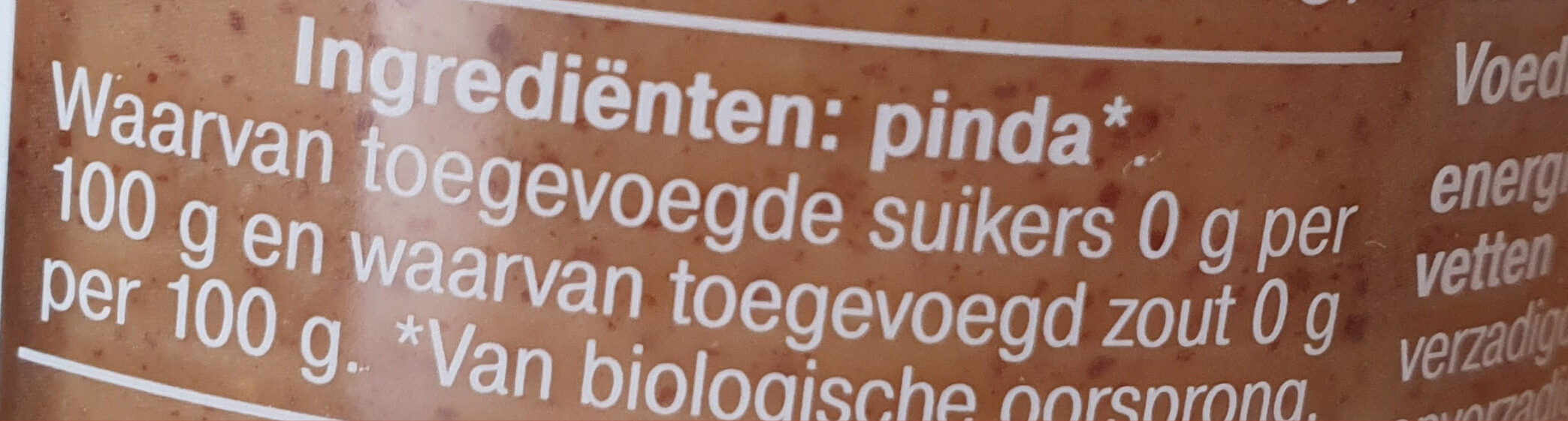 100% pindakaas met stukjes pinda - Ingredienser - nl