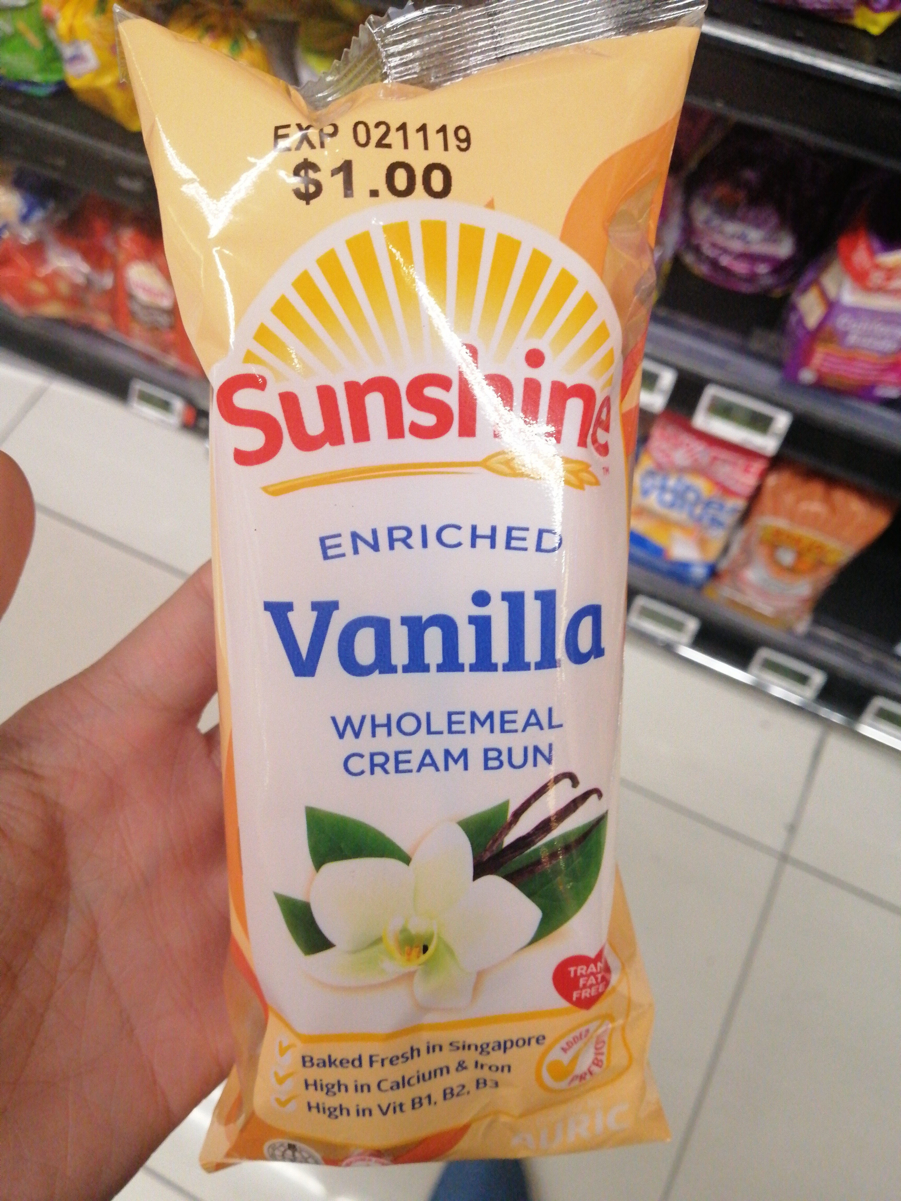 Enriched Vanilla Wholemeal Cream Bun - نتاج - en