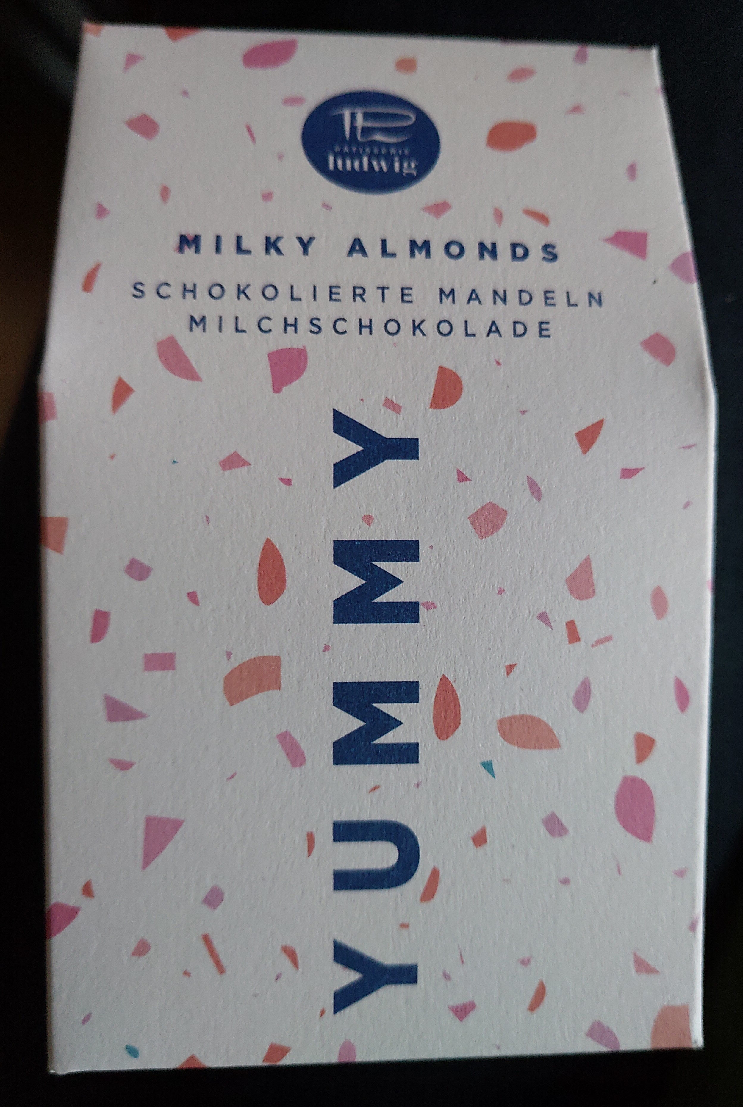 Yummy, Milky almonds - Produkt