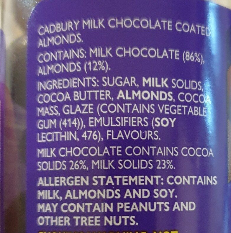 Chocolate almonds - Ingredients
