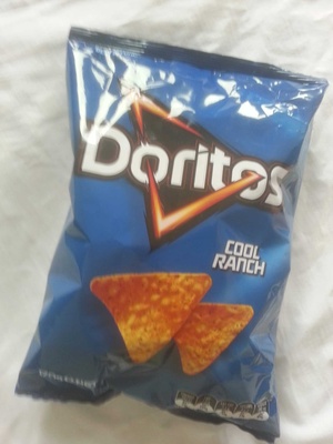 Doritos Cool Ranch flavoured corn chips - Product