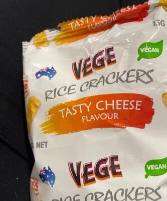 Tasty cheese flavour rice crackers - Product - en
