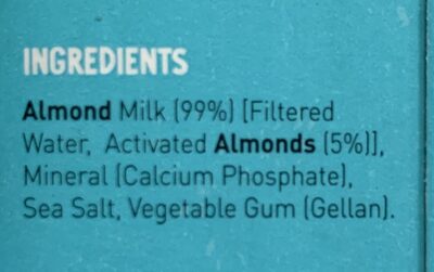 Unsweetened Almond milk - Ingredients