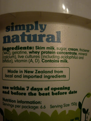 Simply natural sweetened low fat yoghurt - Ingredients